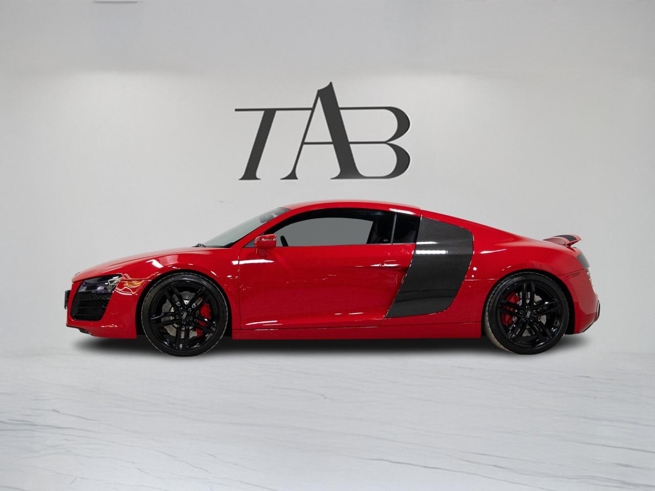 2014 Audi R8 BLACK OPTICS | PERFORMANCE EXHAUST | BANG OLUFSEN Photo