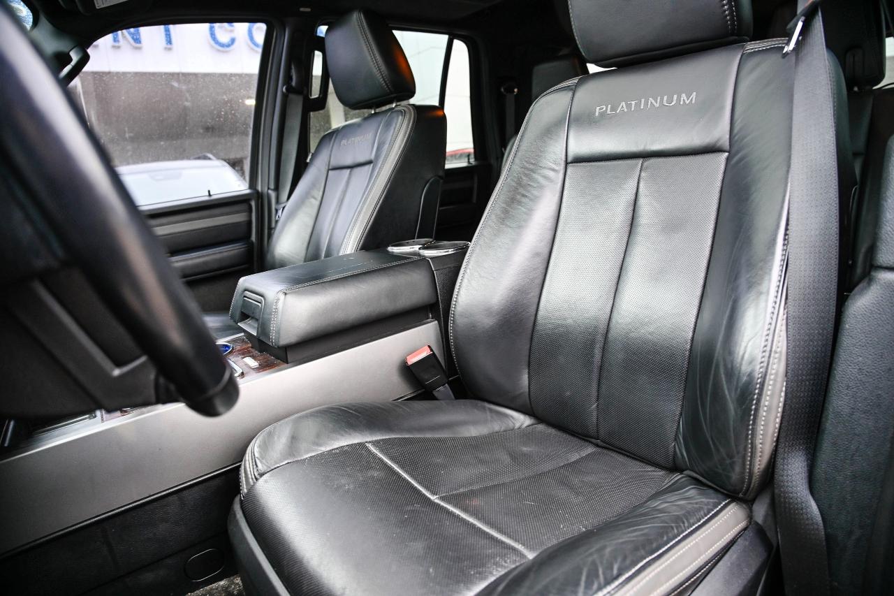 2017 Ford Expedition Max Platinum Photo