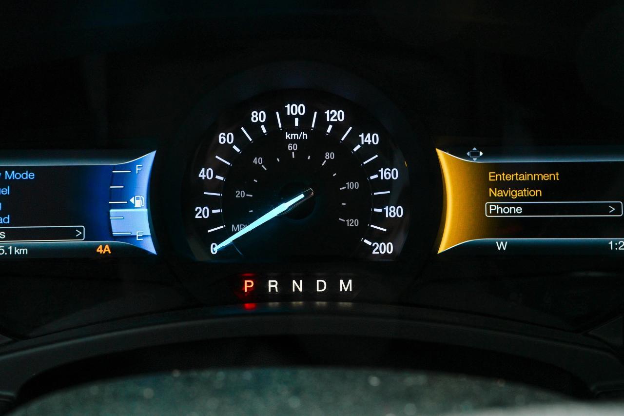 2017 Ford Expedition Max Platinum Photo