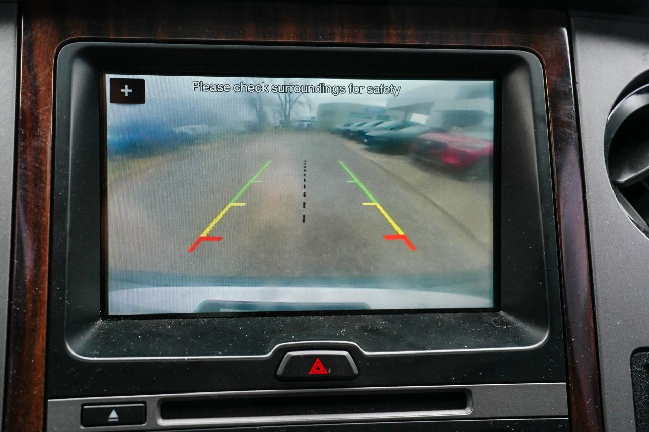 2017 Ford Expedition Max Platinum Photo