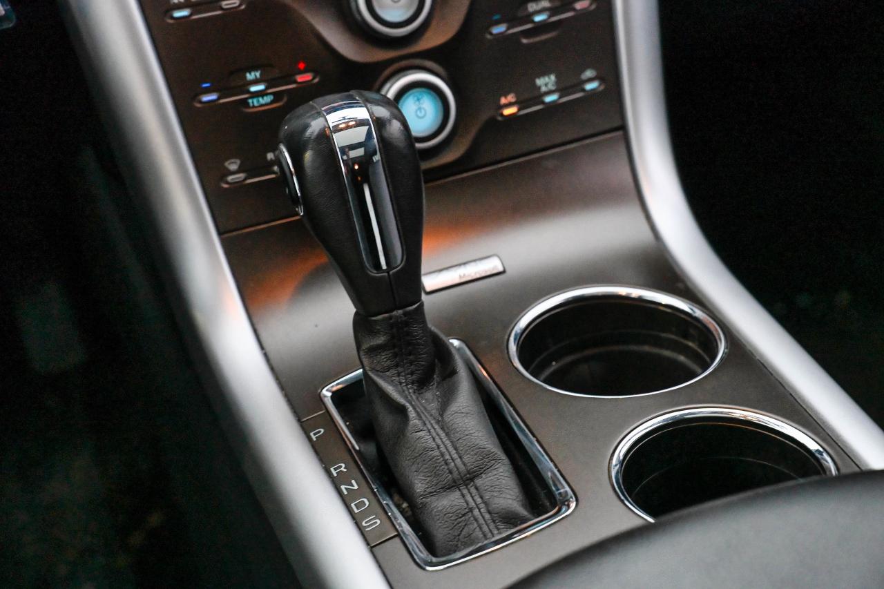 2013 Ford Edge SEL | AWD | PANORAMIC SUN ROOF | WELL MAINTAINED! Photo