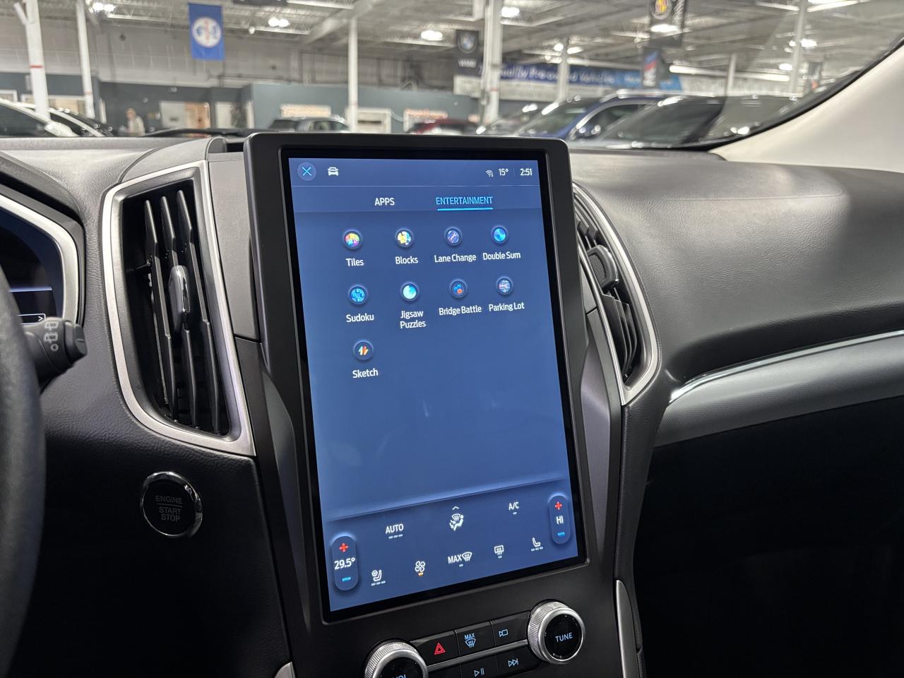 2021 Ford Edge SEL|NAV|LEATHER|PANOROOF|HEATEDSEATS|REMOTESTART|+ Photo