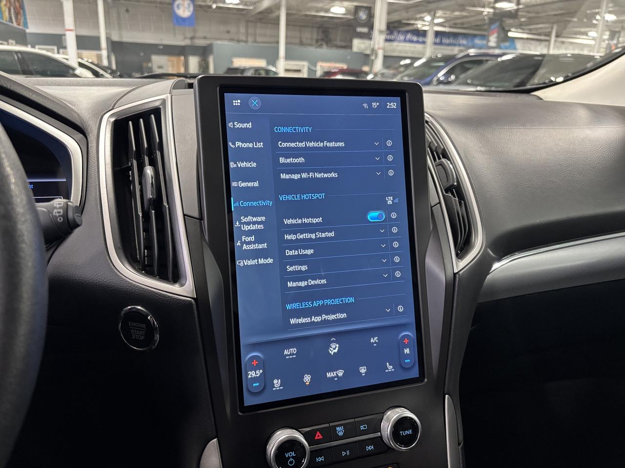 2021 Ford Edge SEL|NAV|LEATHER|PANOROOF|HEATEDSEATS|REMOTESTART|+ Photo