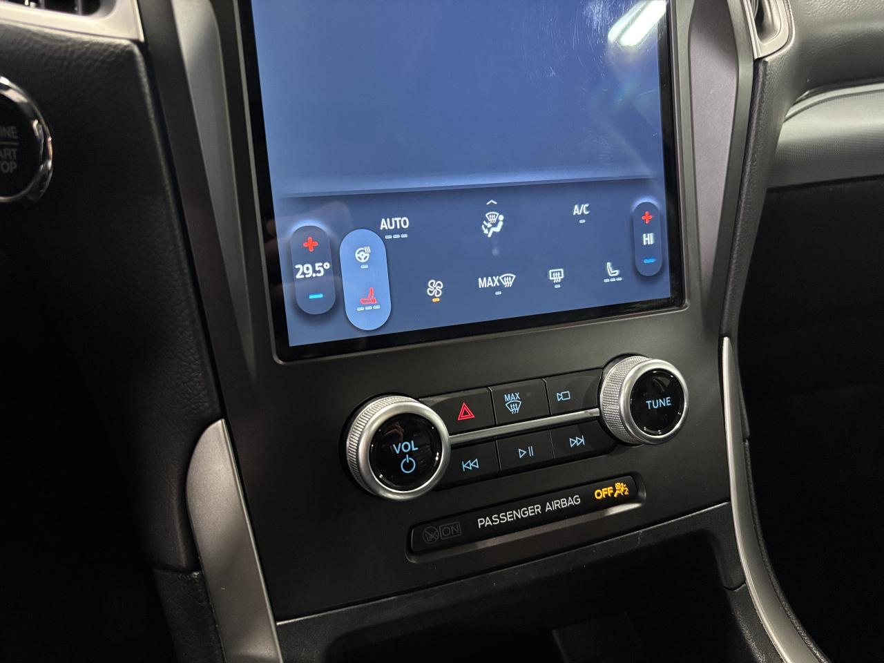 2021 Ford Edge SEL|NAV|LEATHER|PANOROOF|HEATEDSEATS|REMOTESTART|+ Photo