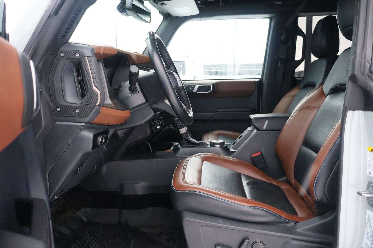 2024 Ford Bronco Outer Banks | | Nav System | Photo