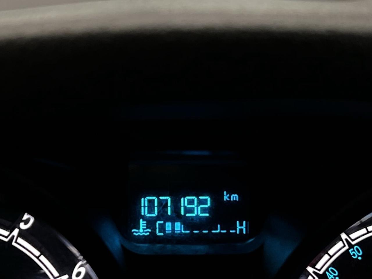 2015 Ford Fiesta HATCH | LOW KMS! | BLUETOOTH | CD PLAYER | A/C Photo