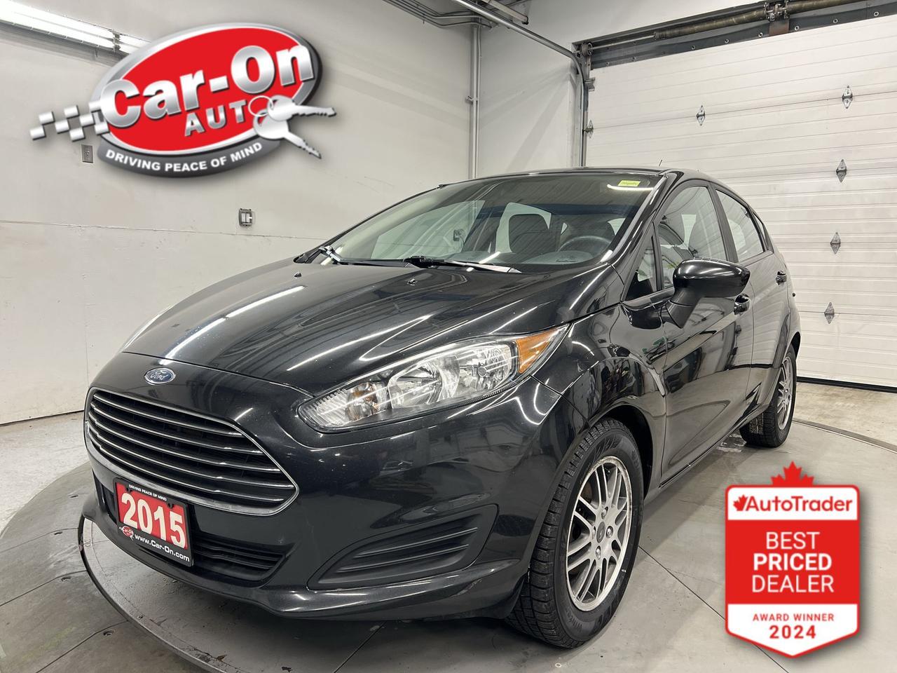 2015 Ford Fiesta HATCH | LOW KMS! | BLUETOOTH | CD PLAYER | A/C Photo0