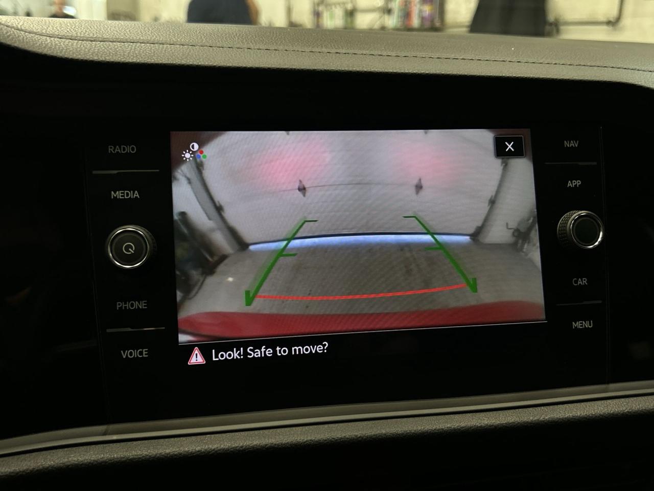 2022 Volkswagen Jetta GLI 228HP | LOW KMS! | HTD LEATHER | SUNROOF Photo