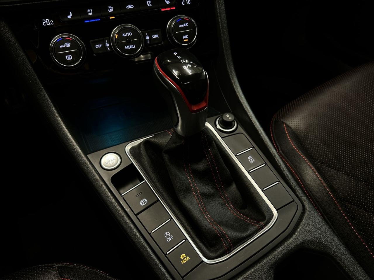 2022 Volkswagen Jetta GLI 228HP | LOW KMS! | HTD LEATHER | SUNROOF Photo