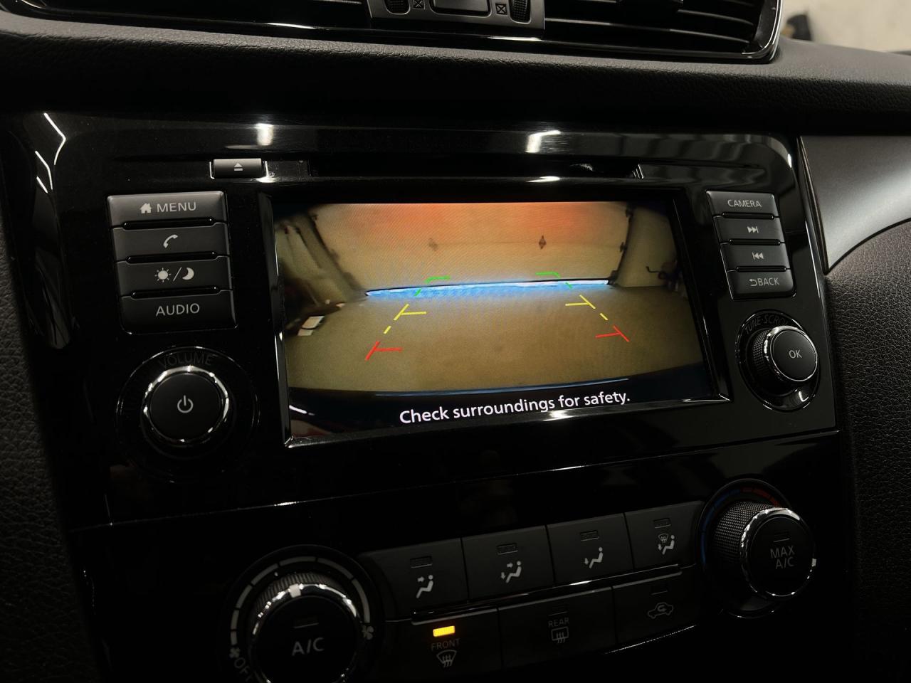 2020 Nissan Qashqai AWD | ONLY 65,000KMS |HTD SEATS | CARPLAY | ALLOYS Photo