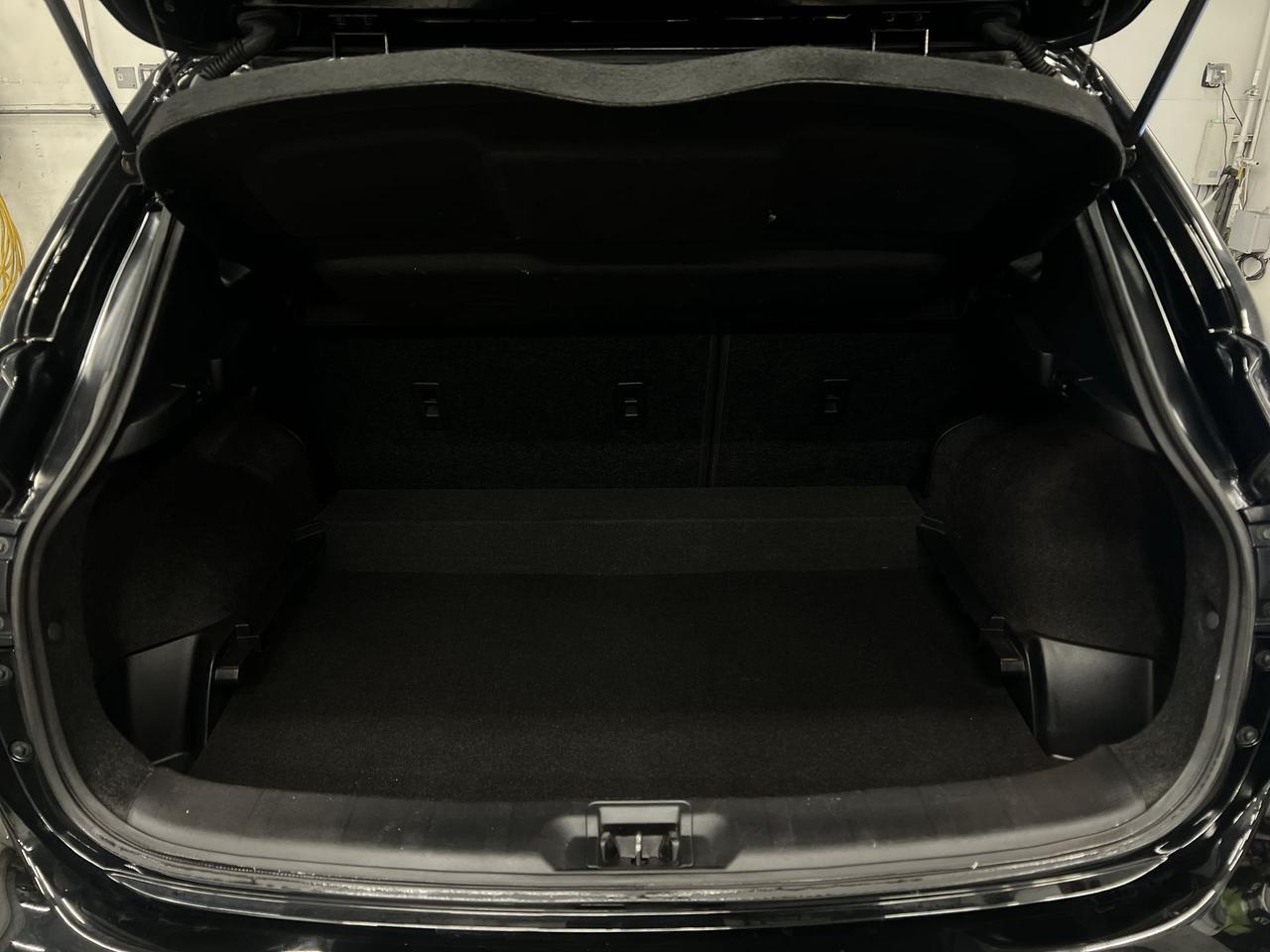 2020 Nissan Qashqai AWD | ONLY 65,000KMS |HTD SEATS | CARPLAY | ALLOYS Photo