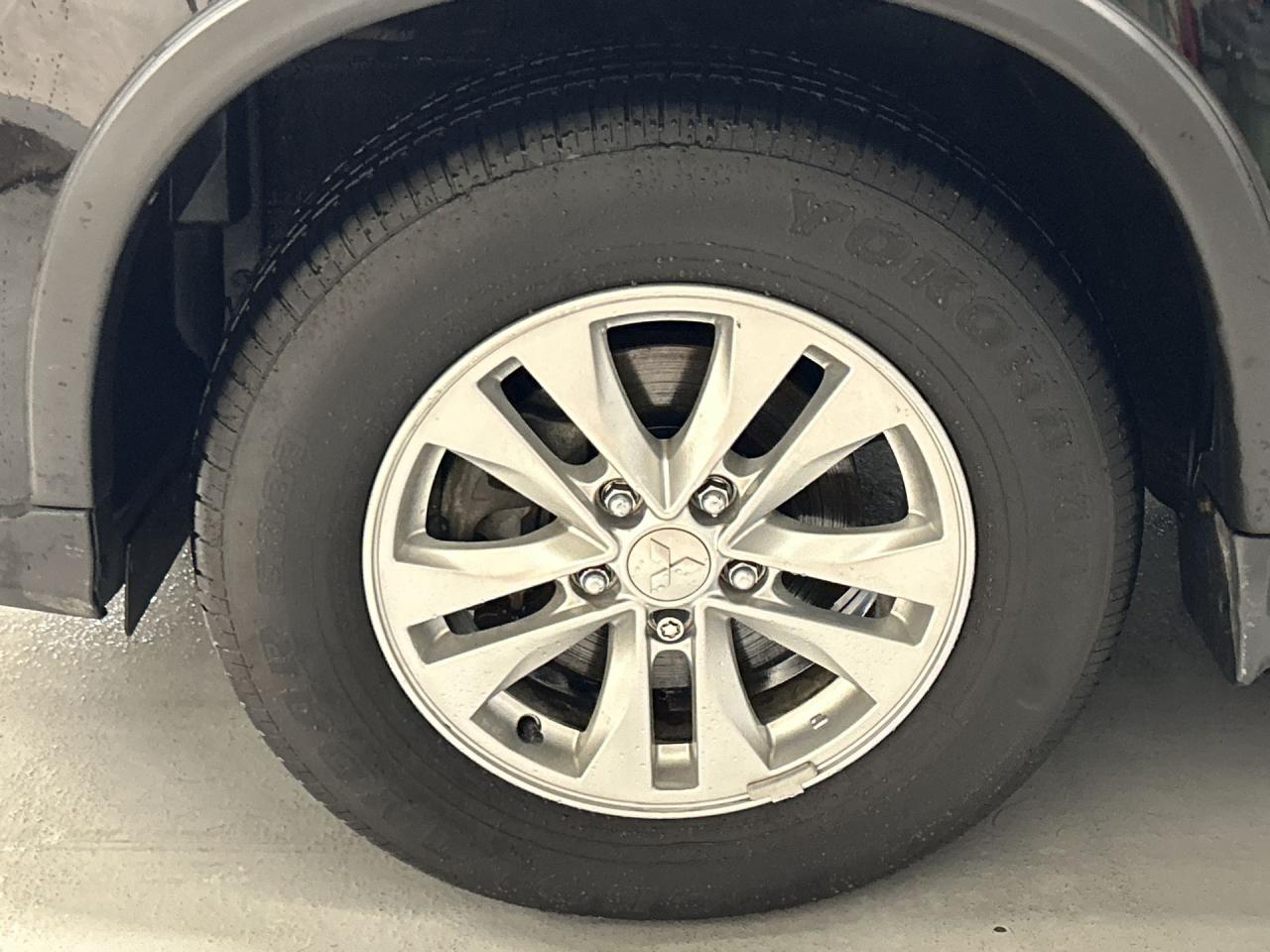 2023 Mitsubishi RVR SE | LOW KMS | HTD SEATS | CARPLAY | 16IN ALLOYS Photo4