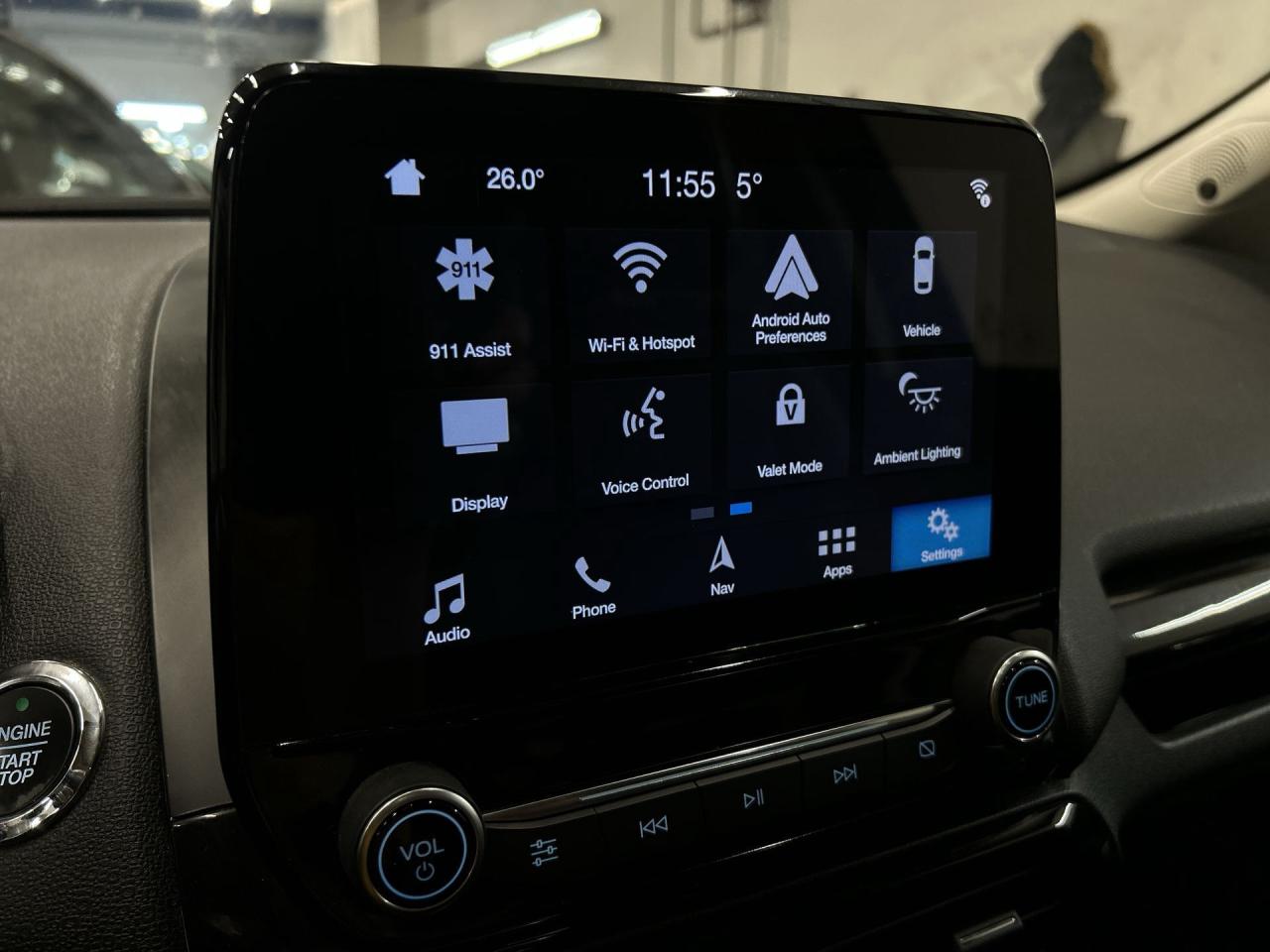 2018 Ford EcoSport TITANIUM AWD | HTD LEATHER | SUNROOF | CARPLAY Photo