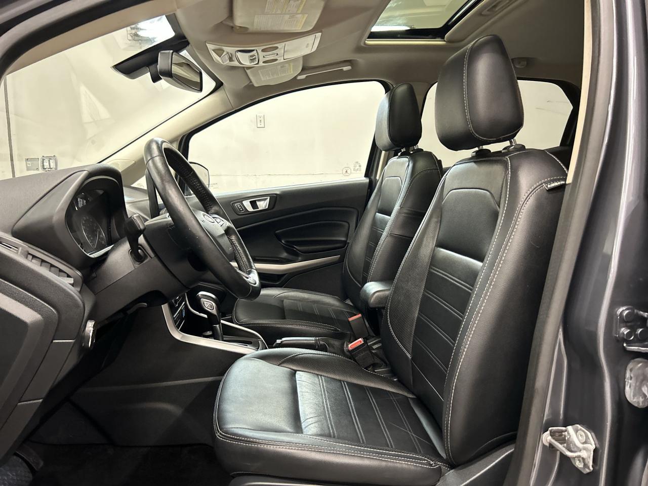 2018 Ford EcoSport TITANIUM AWD | HTD LEATHER | SUNROOF | CARPLAY Photo