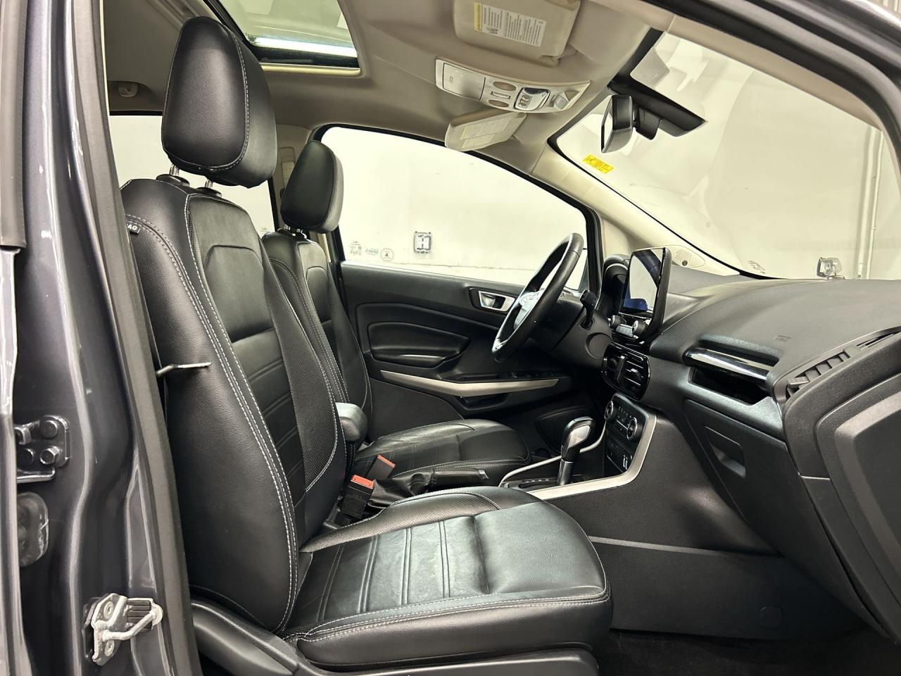 2018 Ford EcoSport TITANIUM AWD | HTD LEATHER | SUNROOF | CARPLAY Photo