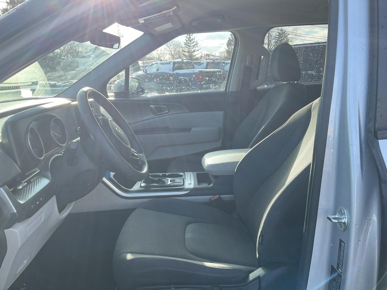 2022 Kia Carnival 3ROW SLIDING DOORS / CARPLAY / NO ACCIDENTS Photo