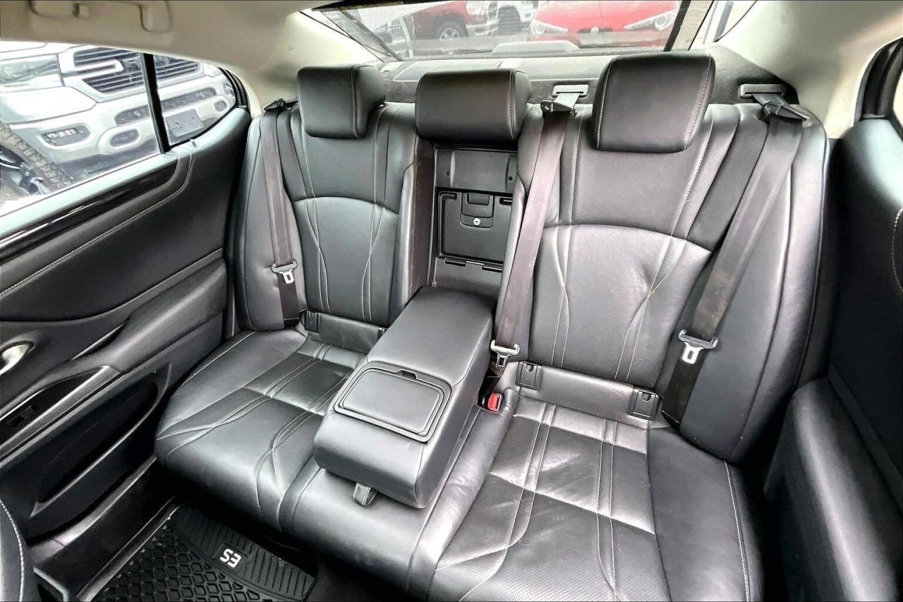 2019 Lexus ES ES350 | Vented Leather | Panoroof | NAV | FWD Photo