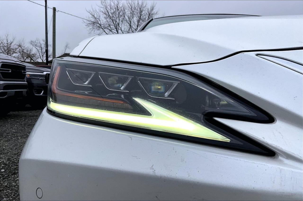 2019 Lexus ES ES350 | Vented Leather | Panoroof | NAV | FWD Photo