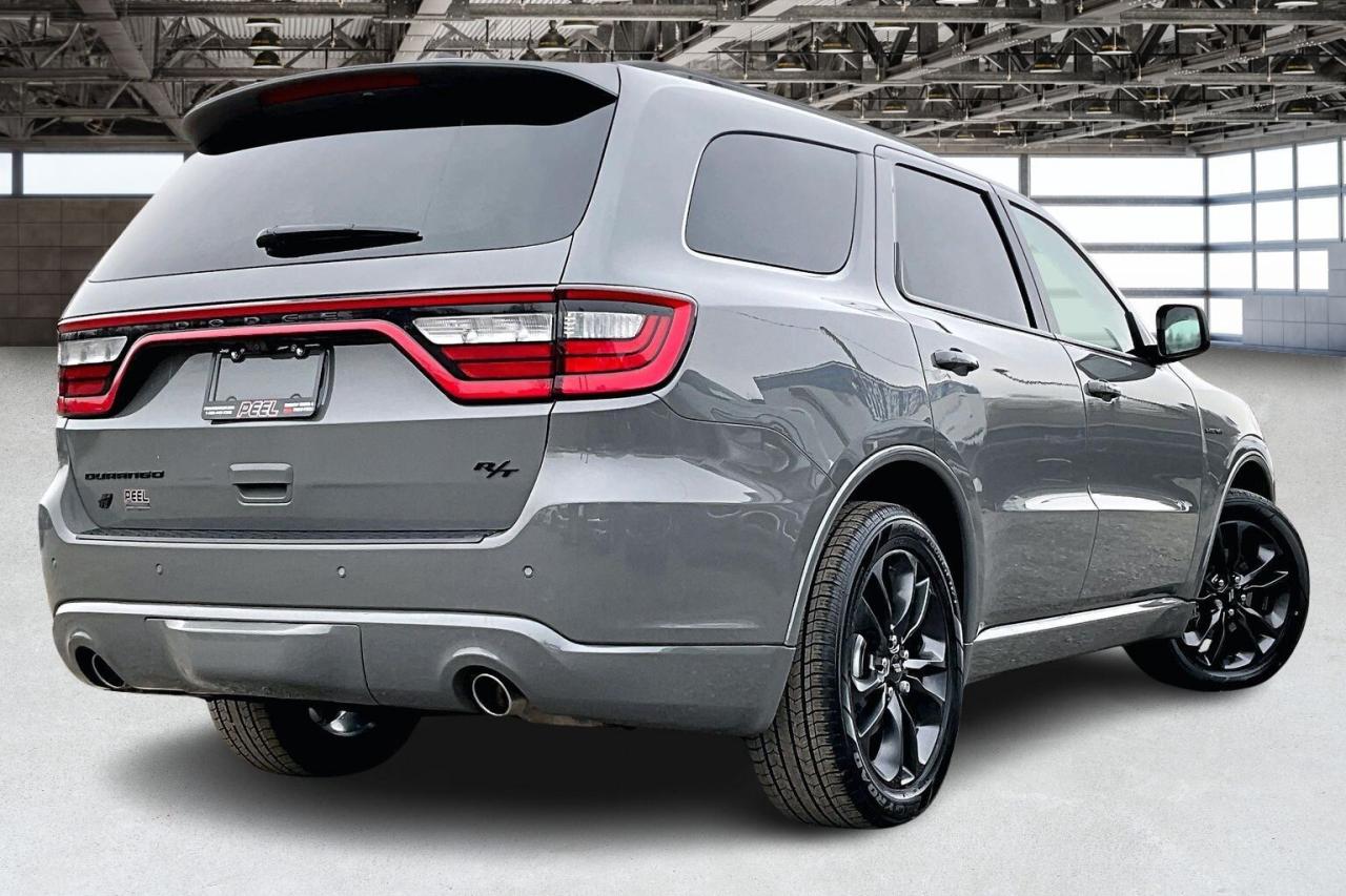 2023 Dodge Durango RT Blacktop | Vented Leather | Sunroof | AWD Photo