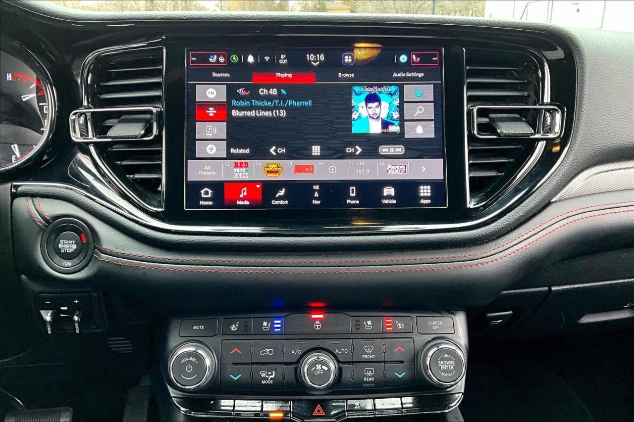 2023 Dodge Durango RT Blacktop | Vented Leather | Sunroof | AWD Photo