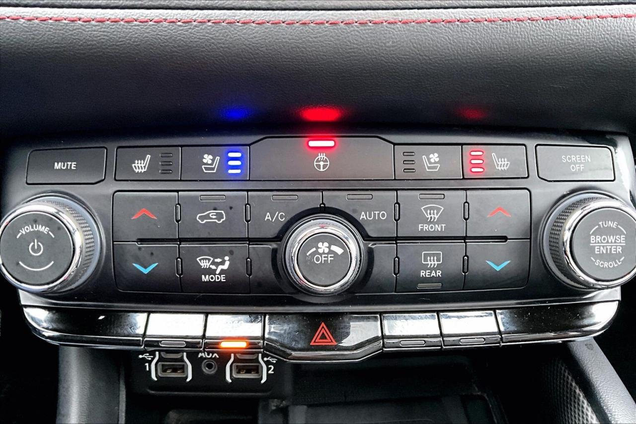 2023 Dodge Durango RT Blacktop | Vented Leather | Sunroof | AWD Photo