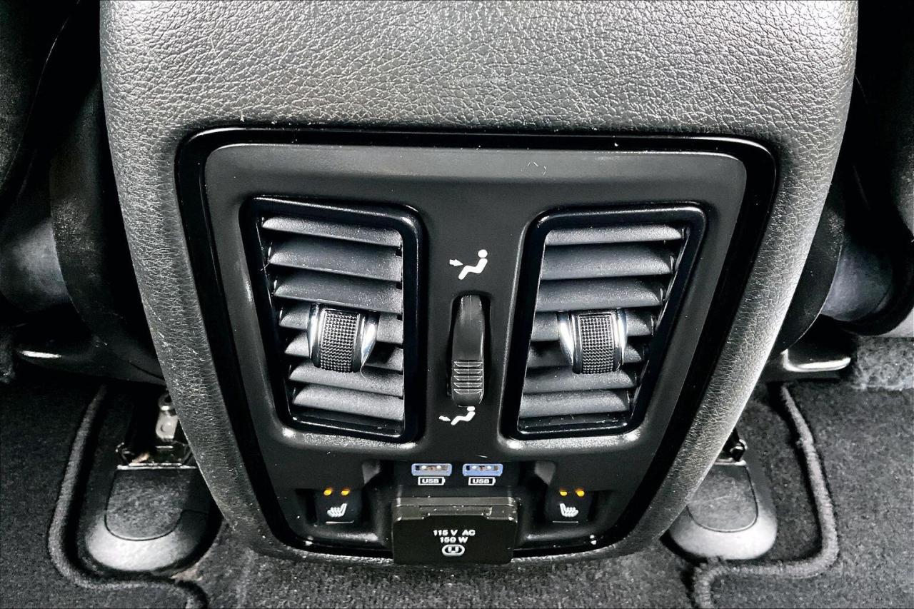 2023 Dodge Durango RT Blacktop | Vented Leather | Sunroof | AWD Photo