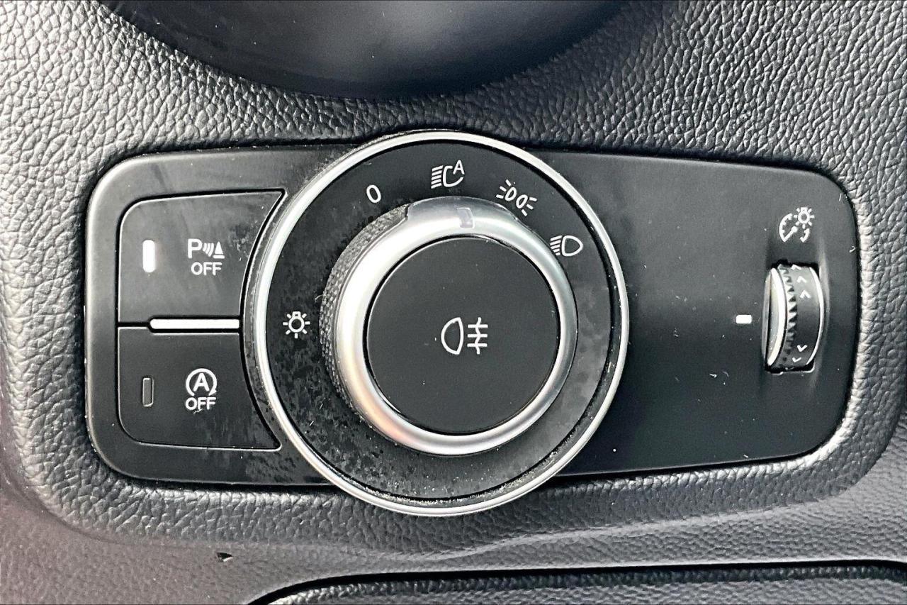 2022 Alfa Romeo Stelvio Veloce | Premium Leather | Harman Kardon | AWD Photo