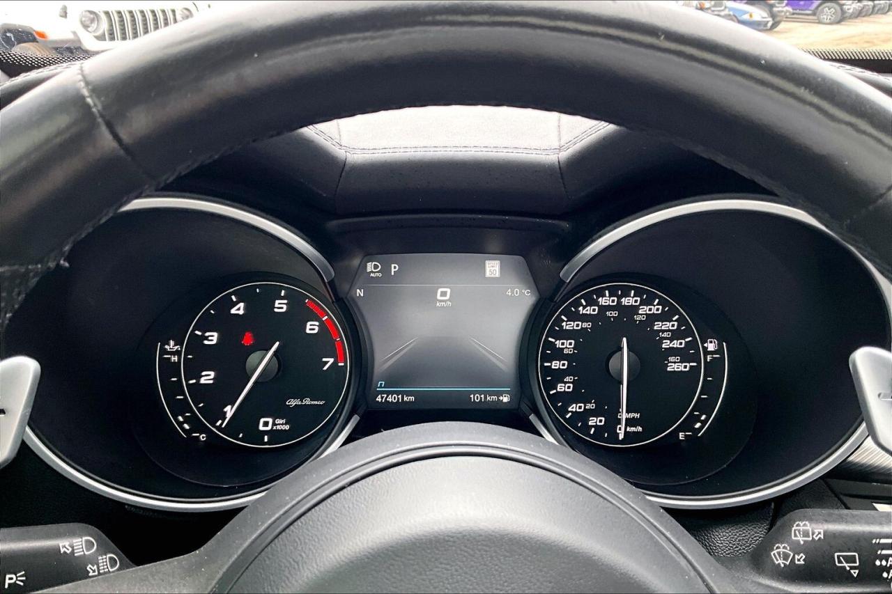 2022 Alfa Romeo Stelvio Veloce | Premium Leather | Harman Kardon | AWD Photo