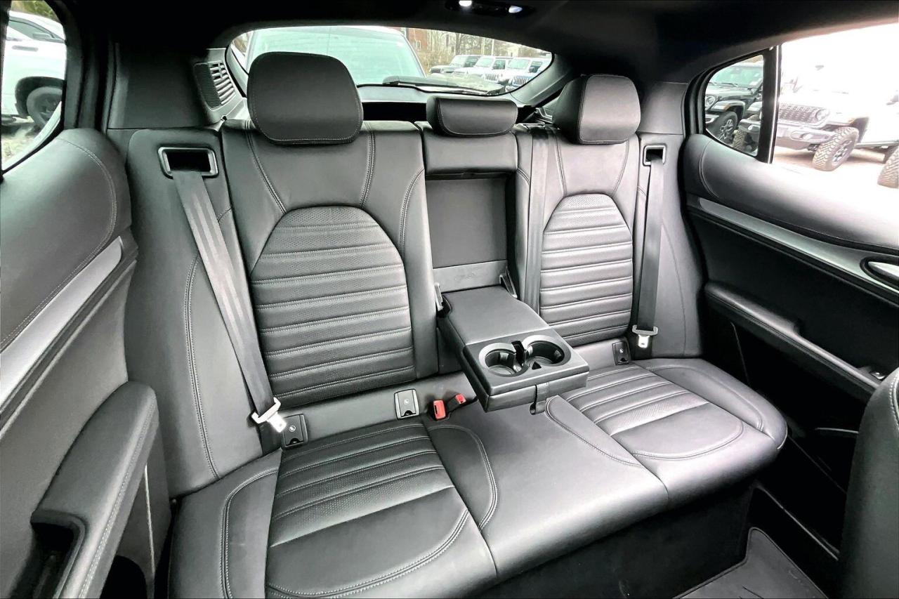 2022 Alfa Romeo Stelvio Veloce | Premium Leather | Harman Kardon | AWD Photo