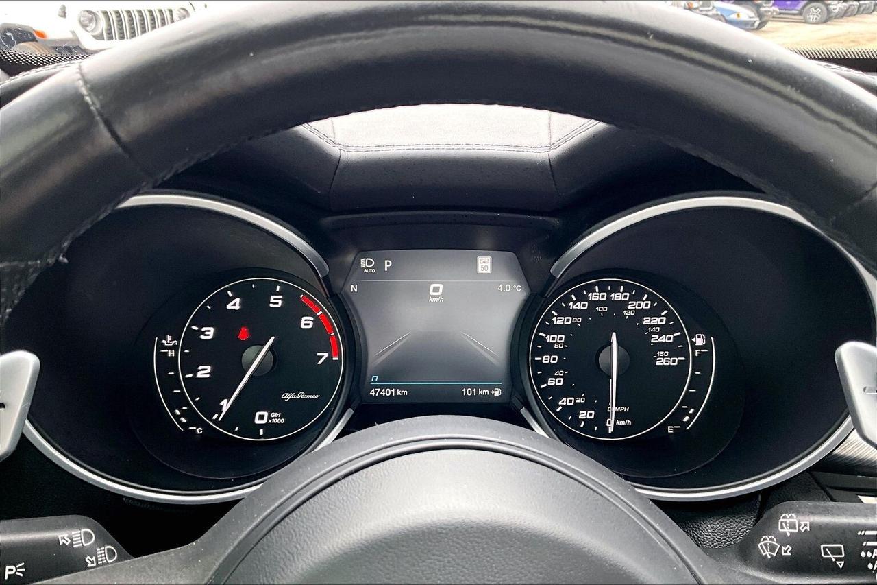 2022 Alfa Romeo Stelvio Veloce | Premium Leather | Harman Kardon | AWD Photo