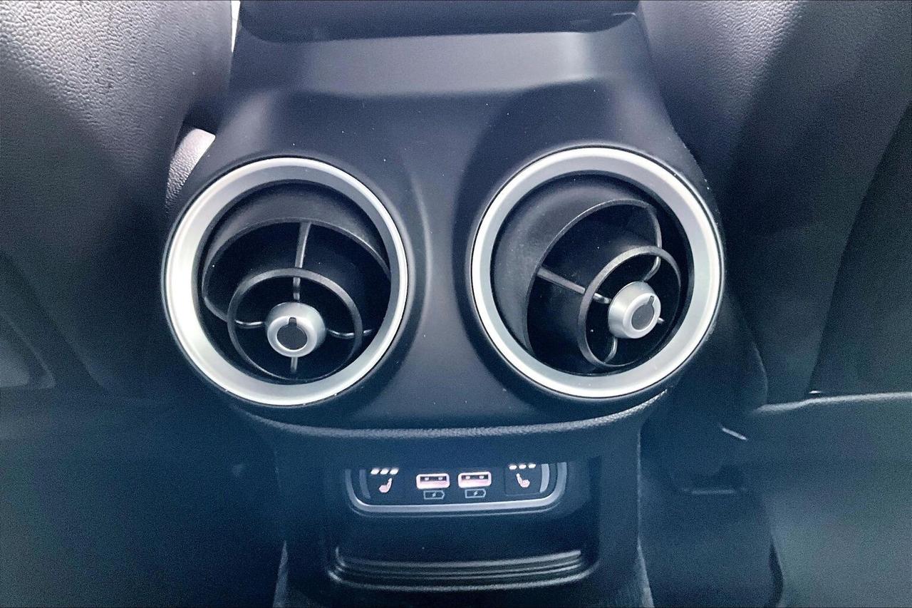 2022 Alfa Romeo Stelvio Veloce | Premium Leather | Harman Kardon | AWD Photo