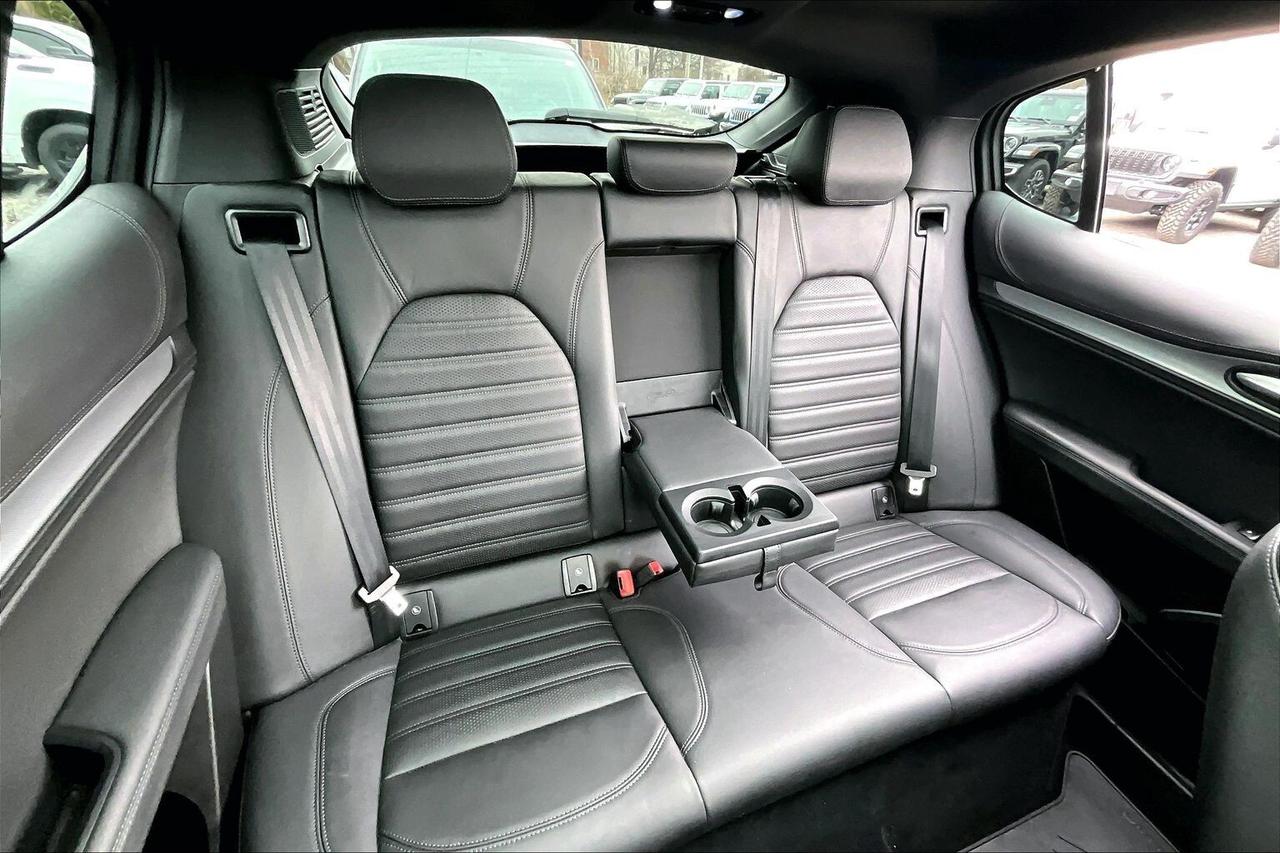 2022 Alfa Romeo Stelvio Veloce | Premium Leather | Harman Kardon | AWD Photo