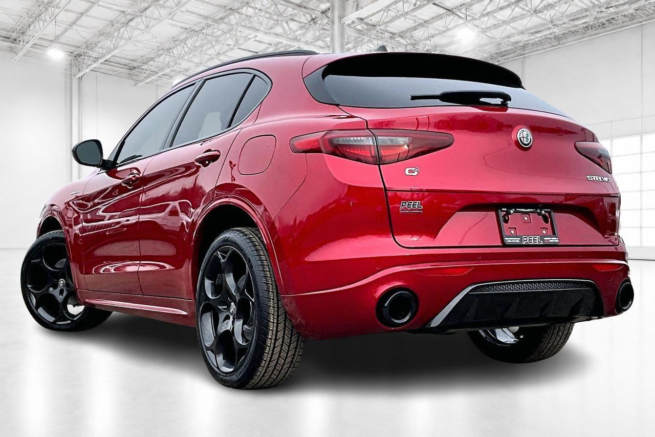 2022 Alfa Romeo Stelvio Veloce | Premium Leather | Harman Kardon | AWD Photo