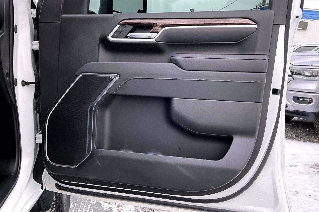 2025 Chevrolet Silverado 2500 HD LT | Z71 Off Road | Heated Seats | 6.6L V8 | 4X4 Photo