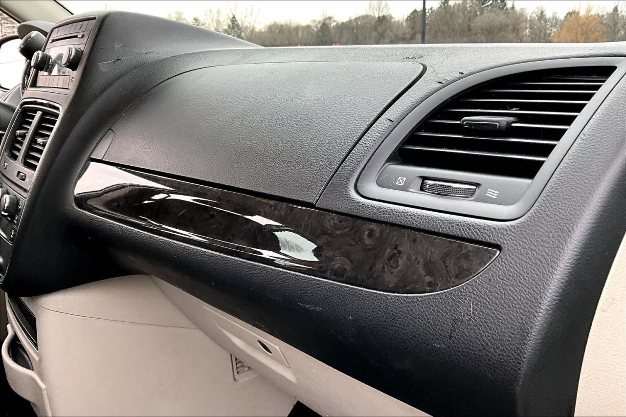 2019 Dodge Grand Caravan CVP | AS IS | FWD Photo