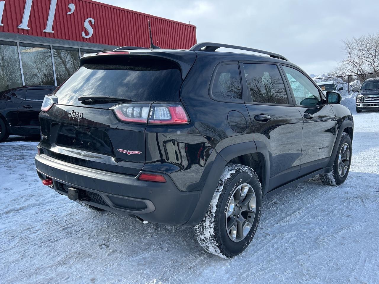 2019 Jeep Cherokee TRAILHAWK, 4X4, SUNROOF, REMOTE START, LEATHER! - Photo #6