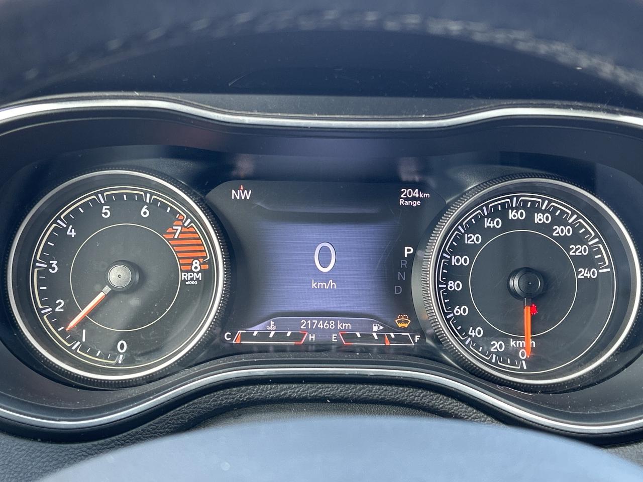 2019 Jeep Cherokee TRAILHAWK, 4X4, SUNROOF, REMOTE START, LEATHER! - Photo #16