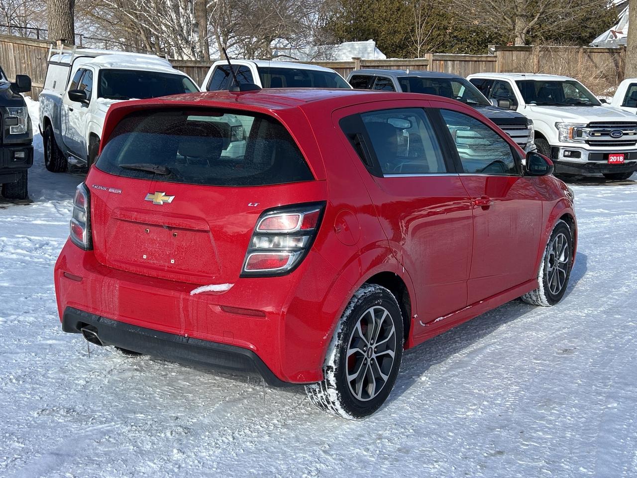 2017 Chevrolet Sonic LT, SUNROOF, AUTO START, HEATED SEATS, BACK UP CAM - Photo #6