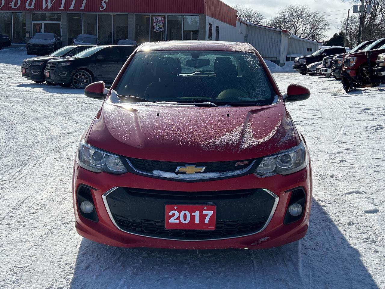 2017 Chevrolet Sonic LT, SUNROOF, AUTO START, HEATED SEATS, BACK UP CAM - Photo #9