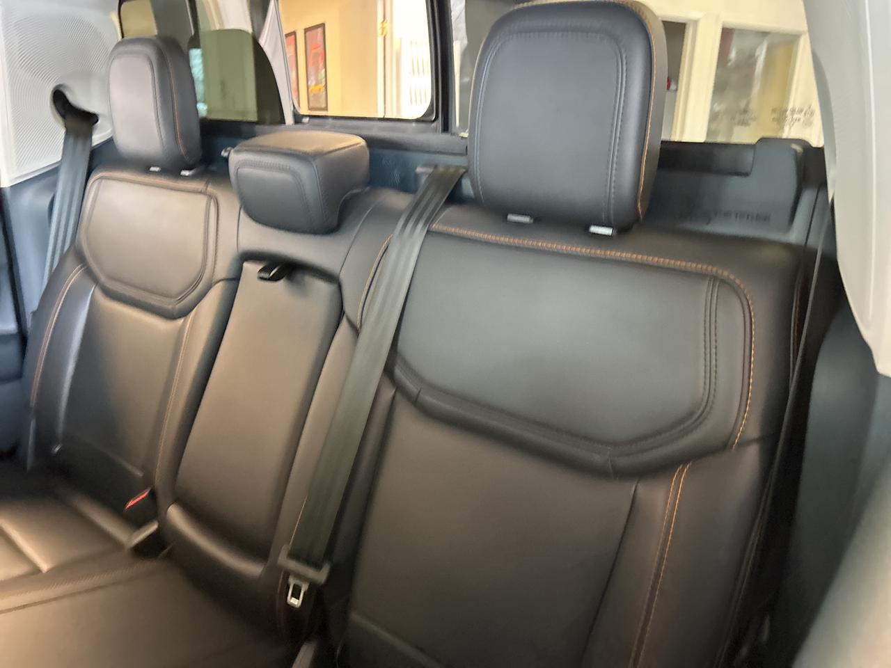 2023 Ford Maverick LARIAT, CLEAN CARFAX, HEATED LEATHER, REMOTE START - Photo #11