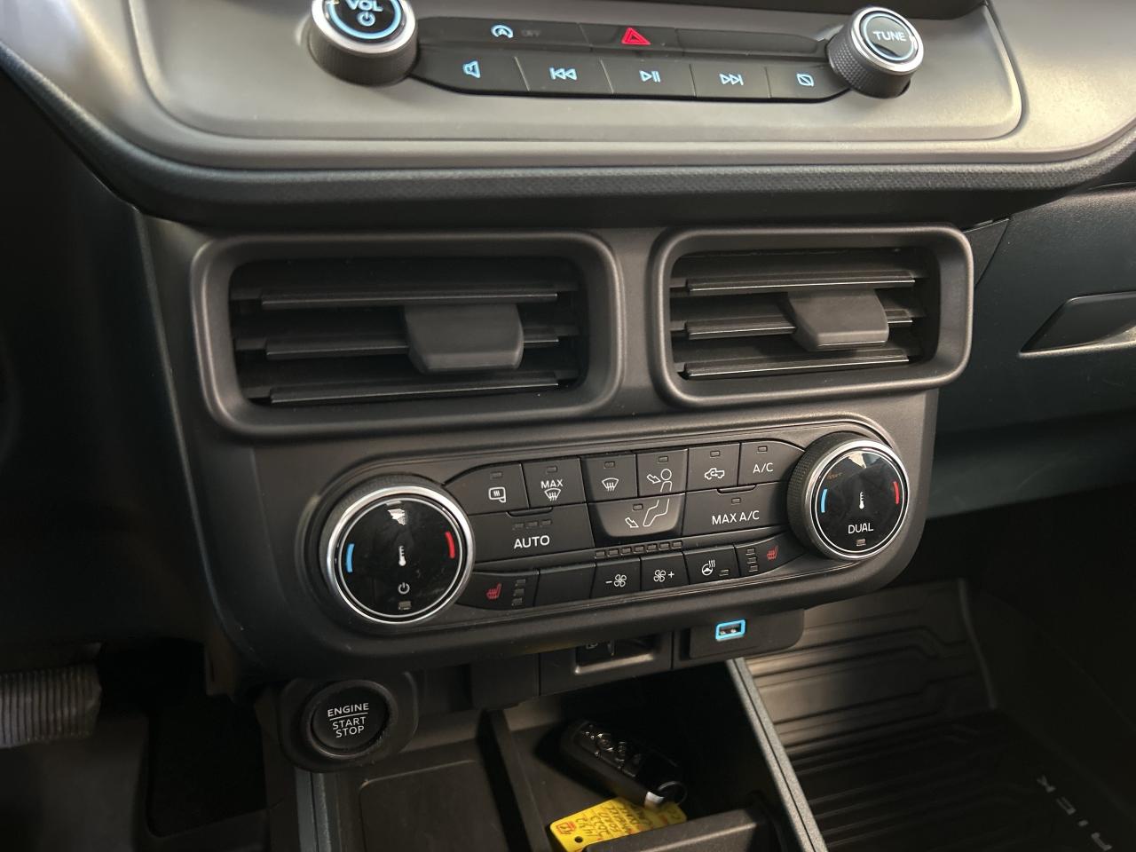 2023 Ford Maverick LARIAT, CLEAN CARFAX, HEATED LEATHER, REMOTE START - Photo #15