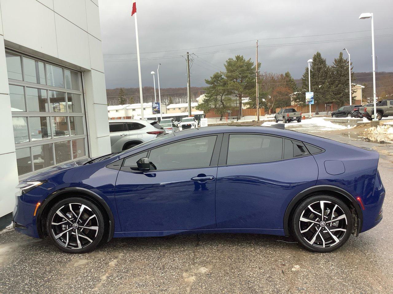 2025 Toyota Prius  Photo