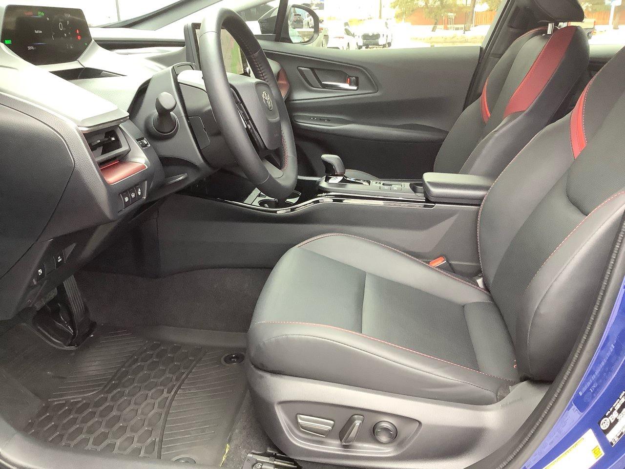 2025 Toyota Prius  Photo