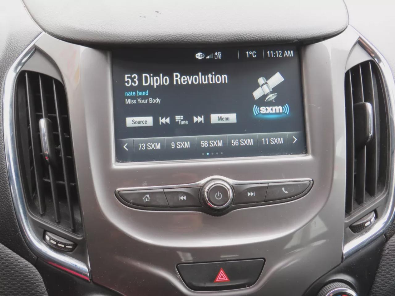 2018 Chevrolet Cruze LT (**CLEAN TITLE/NO ACCIDENTS!!**SAFETY/CERTIFIED!!**ALLOY RIMS**POWER OPTIONS**HEATED SEATS**REVERSE CAMERA**PUSH BUTTON START**DIGITAL TOUCHSCREEN**CRUISE CONTROL**BLUETOOTH**) Photo