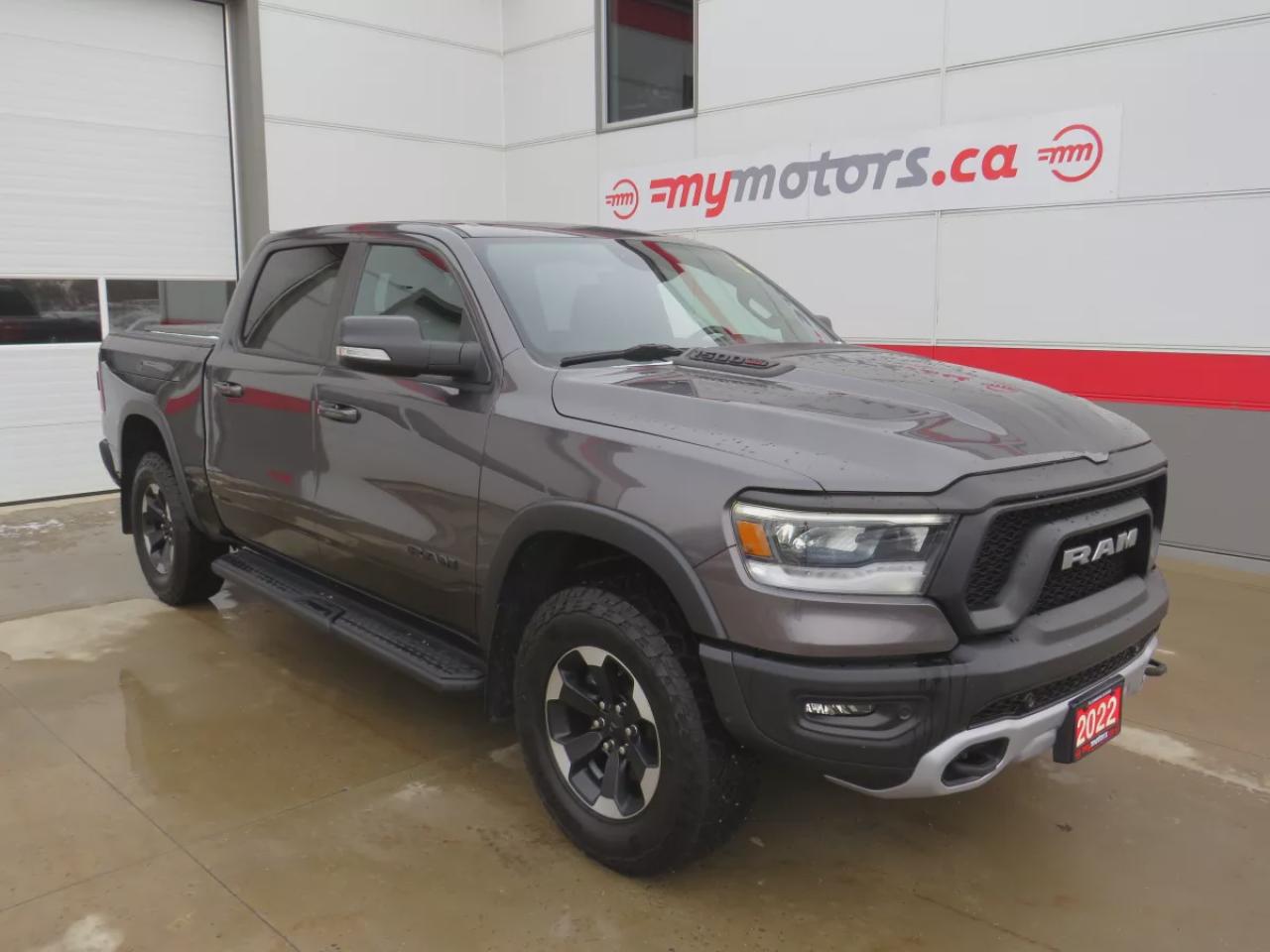 Used 2022 RAM 1500 Rebel (**SAFETY/CERTIFIED!!**4WD**RUNNING BOARDS**TRAILER HITCH**TONNEAU COVER**REMOTE START**BRAKE CONTROLLER**FRONT TOW HOOKS**NAVIGATION**FOG LIGHTS**WIRELESS PHONE CHARGING**HEATED FRONT AND REAR SEATS**REVERSE CAMERA**LEATHER**SUNROF**PUSH BUTTON STA for sale in Tillsonburg, ON