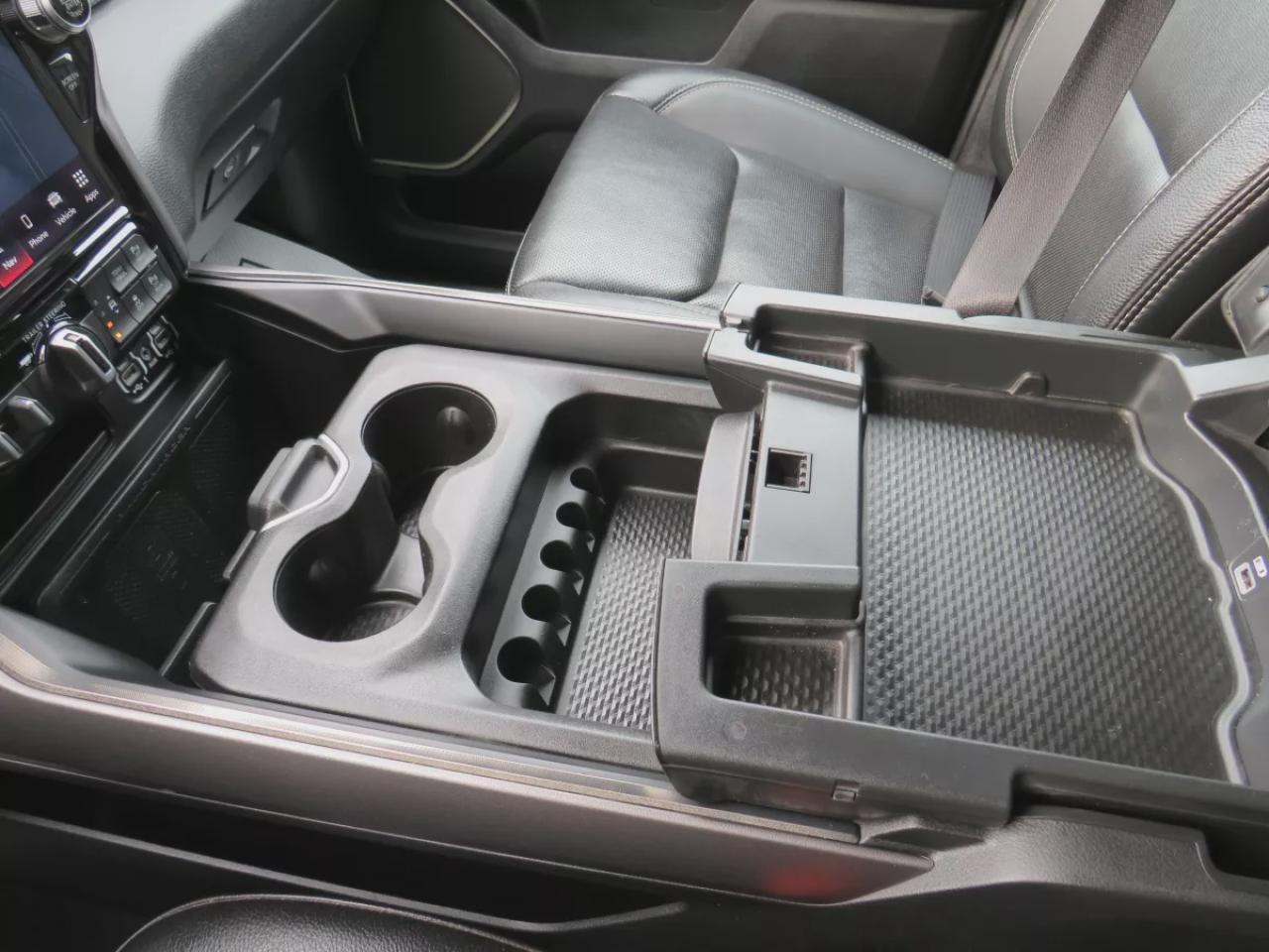 2022 RAM 1500 Rebel (**SAFETY/CERTIFIED!!**4WD**RUNNING BOARDS**TRAILER HITCH**TONNEAU COVER**REMOTE START**BRAKE CONTROLLER**FRONT TOW HOOKS**NAVIGATION**FOG LIGHTS**WIRELESS PHONE CHARGING**HEATED FRONT AND REAR SEATS**REVERSE CAMERA**LEATHER**SUNROOF**PUSH BUTTON ST Photo