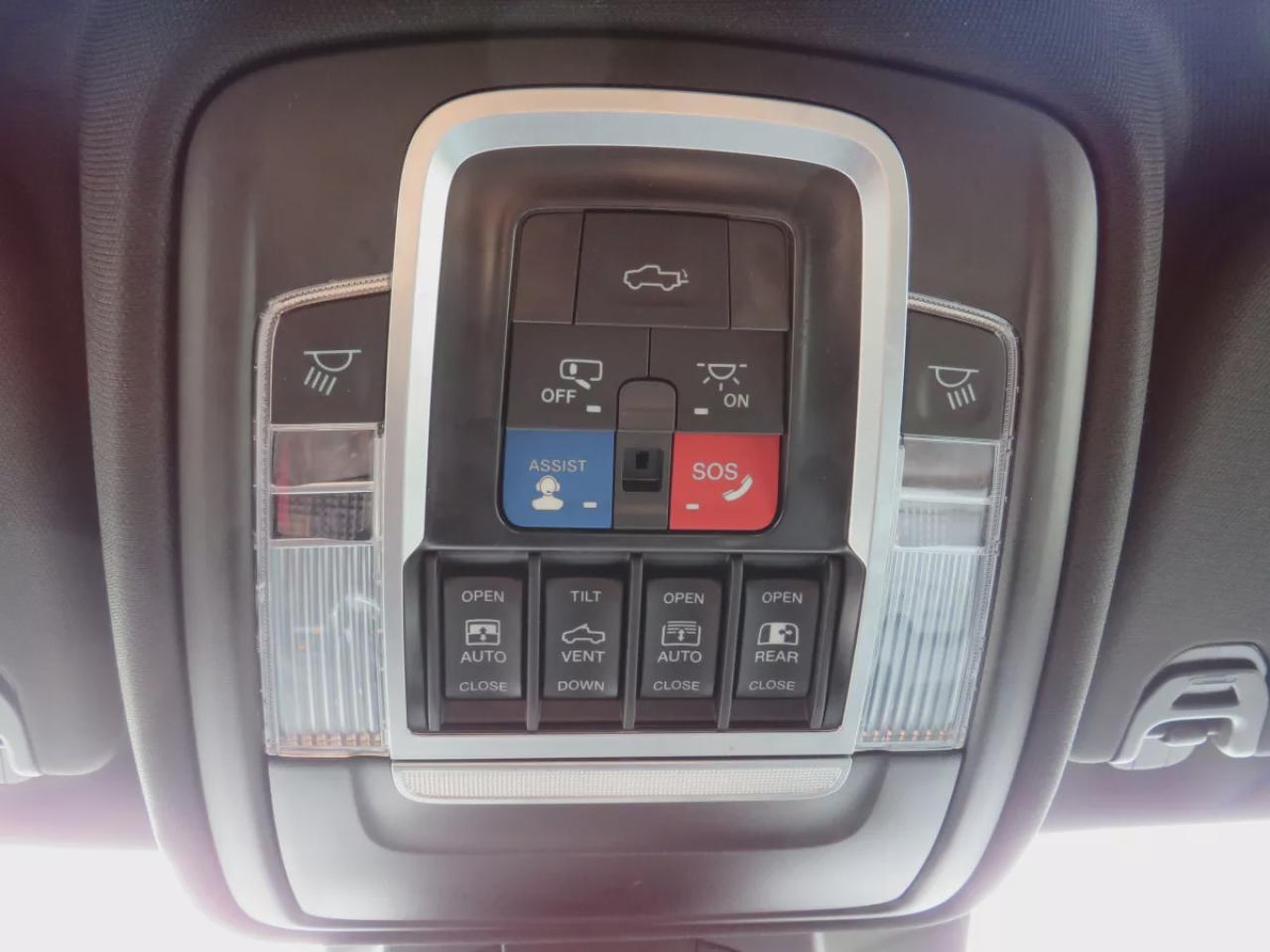 2022 RAM 1500 Rebel (**SAFETY/CERTIFIED!!**4WD**RUNNING BOARDS**TRAILER HITCH**TONNEAU COVER**REMOTE START**BRAKE CONTROLLER**FRONT TOW HOOKS**NAVIGATION**FOG LIGHTS**WIRELESS PHONE CHARGING**HEATED FRONT AND REAR SEATS**REVERSE CAMERA**LEATHER**SUNROOF**PUSH BUTTON ST Photo