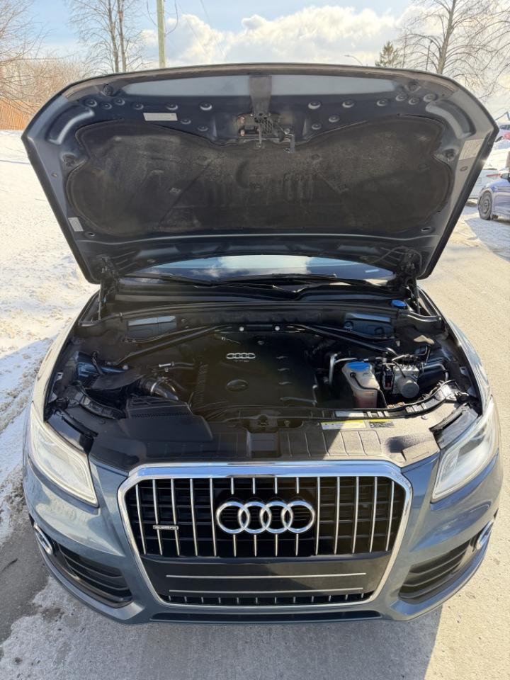 2017 Audi Q5 Premium Quattro Photo