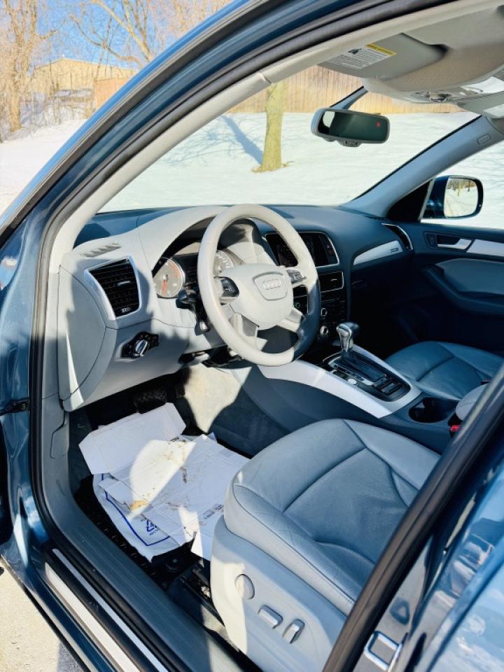 2017 Audi Q5 Premium Quattro Photo