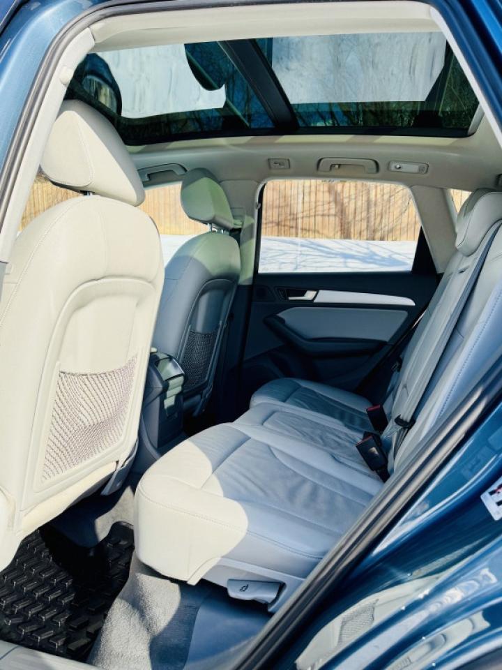 2017 Audi Q5 Premium Quattro Photo